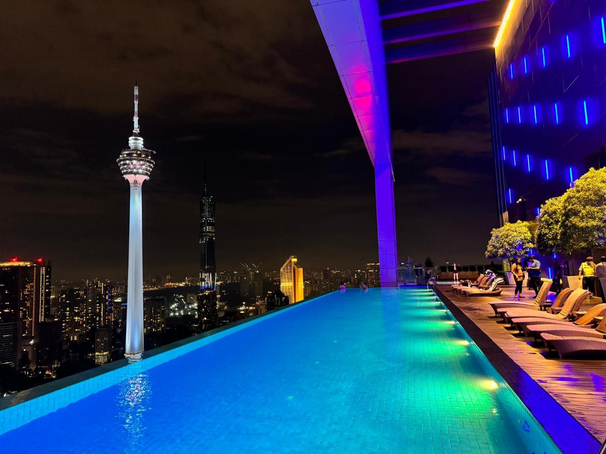 Platinum Klcc By Rainbow Suites Kuala Lumpur Bagian luar foto