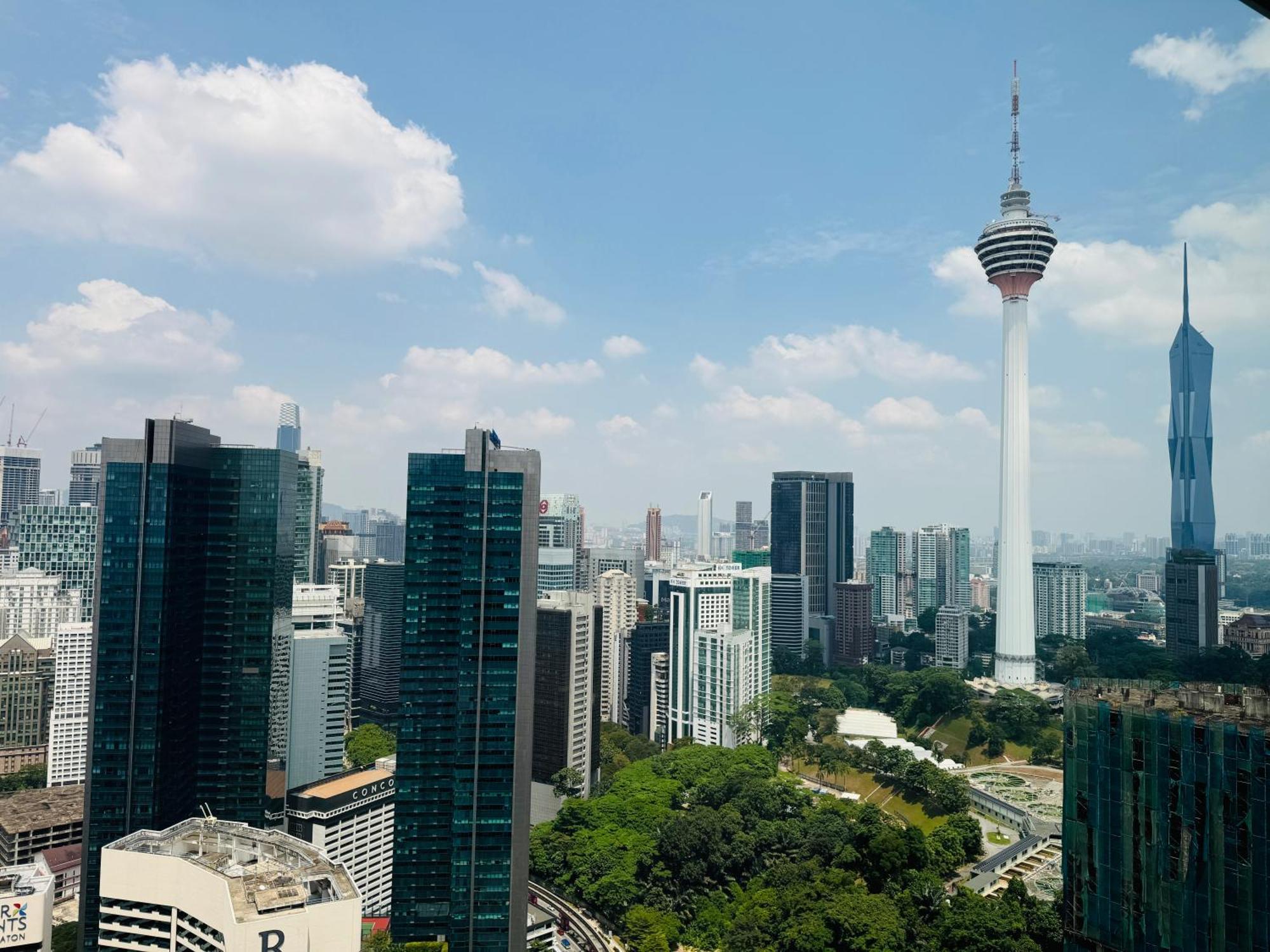 Platinum Klcc By Rainbow Suites Kuala Lumpur Bagian luar foto