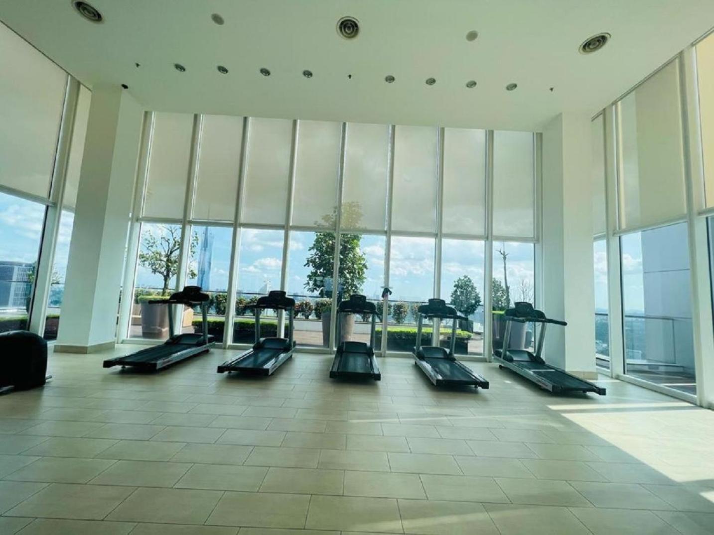 Platinum Klcc By Rainbow Suites Kuala Lumpur Bagian luar foto