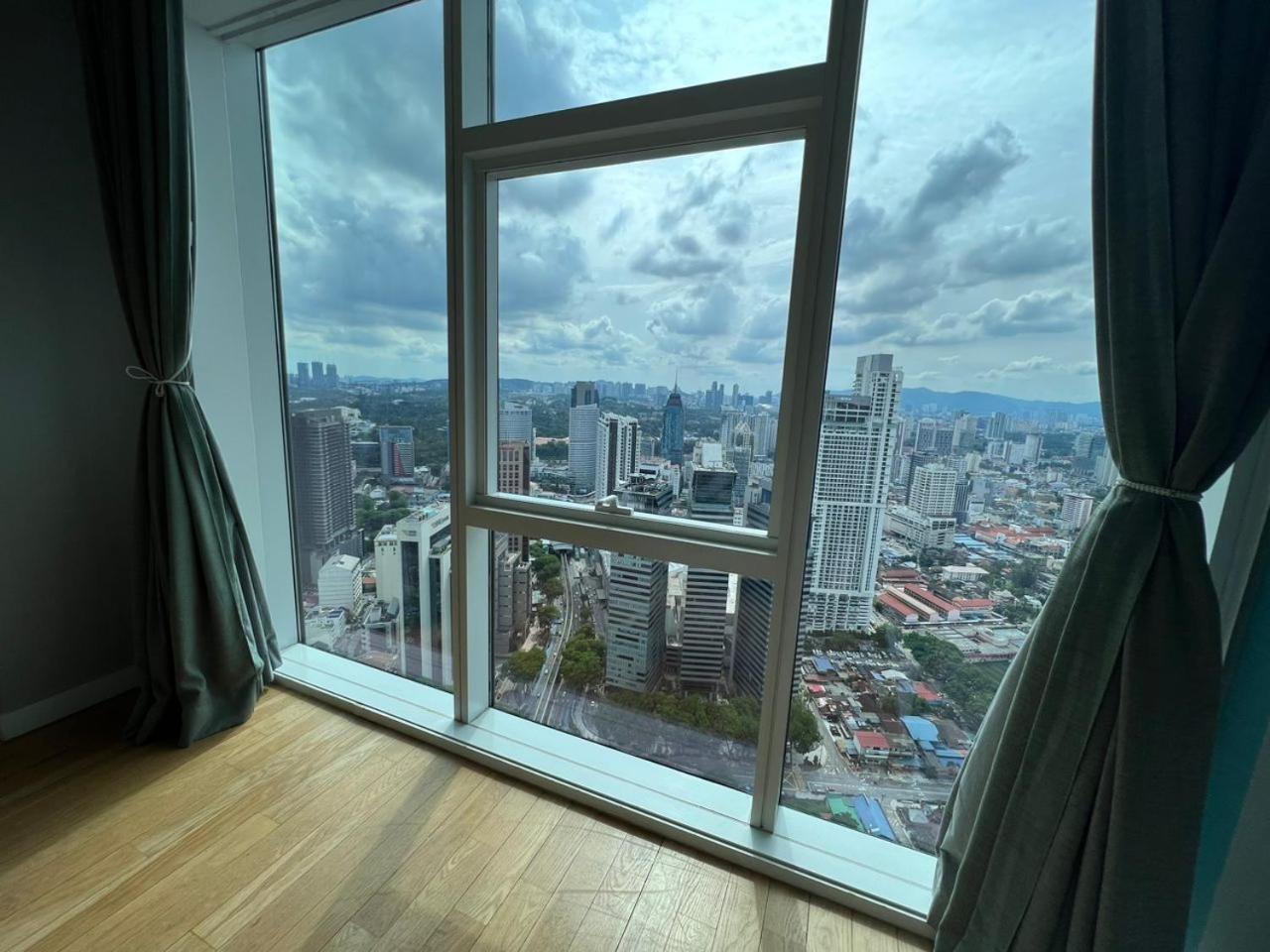 Platinum Klcc By Rainbow Suites Kuala Lumpur Bagian luar foto